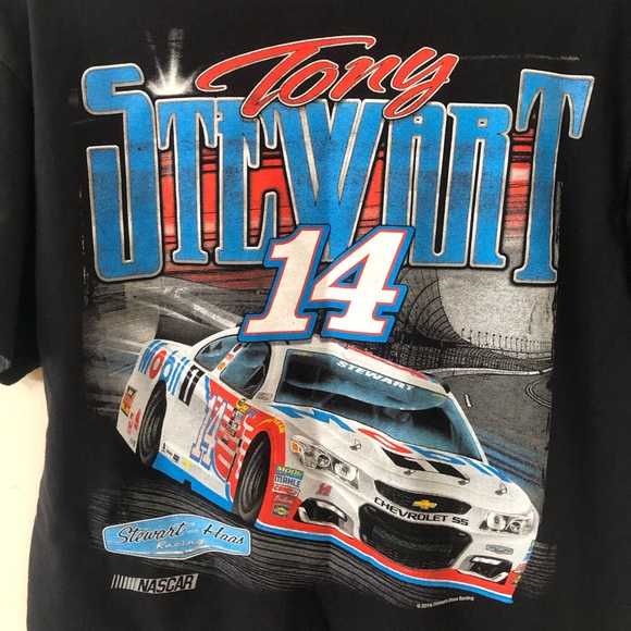 SOLD Tony Stewart NASCAR graphic tee (L) - Picture 5 of 6